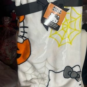 Hello kitty Halloween blanket